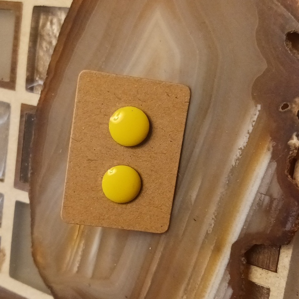Vintage Yellow Stud earrings
